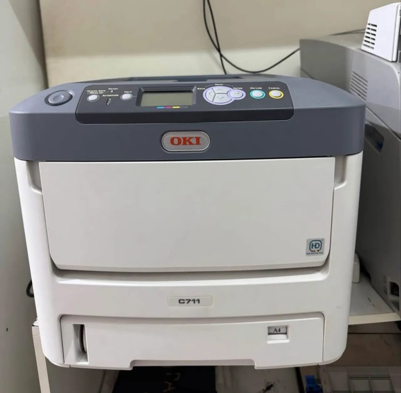 Impressora Oki C711WT Tonner Branco - Foto 2