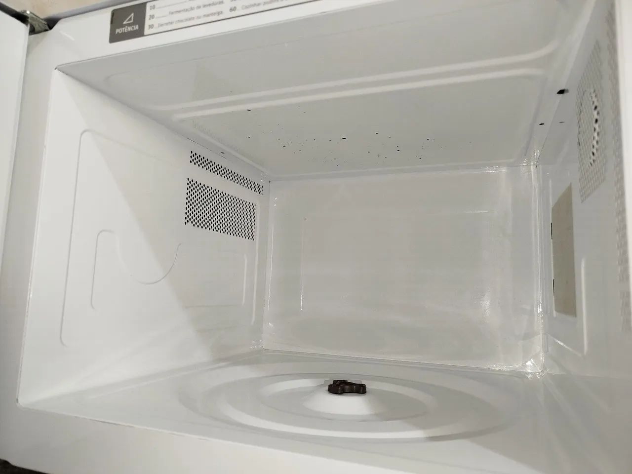 Microondas Electrolux 31L 127v, todo original, funcionando perfeitamente, bem conservado. - Foto 6