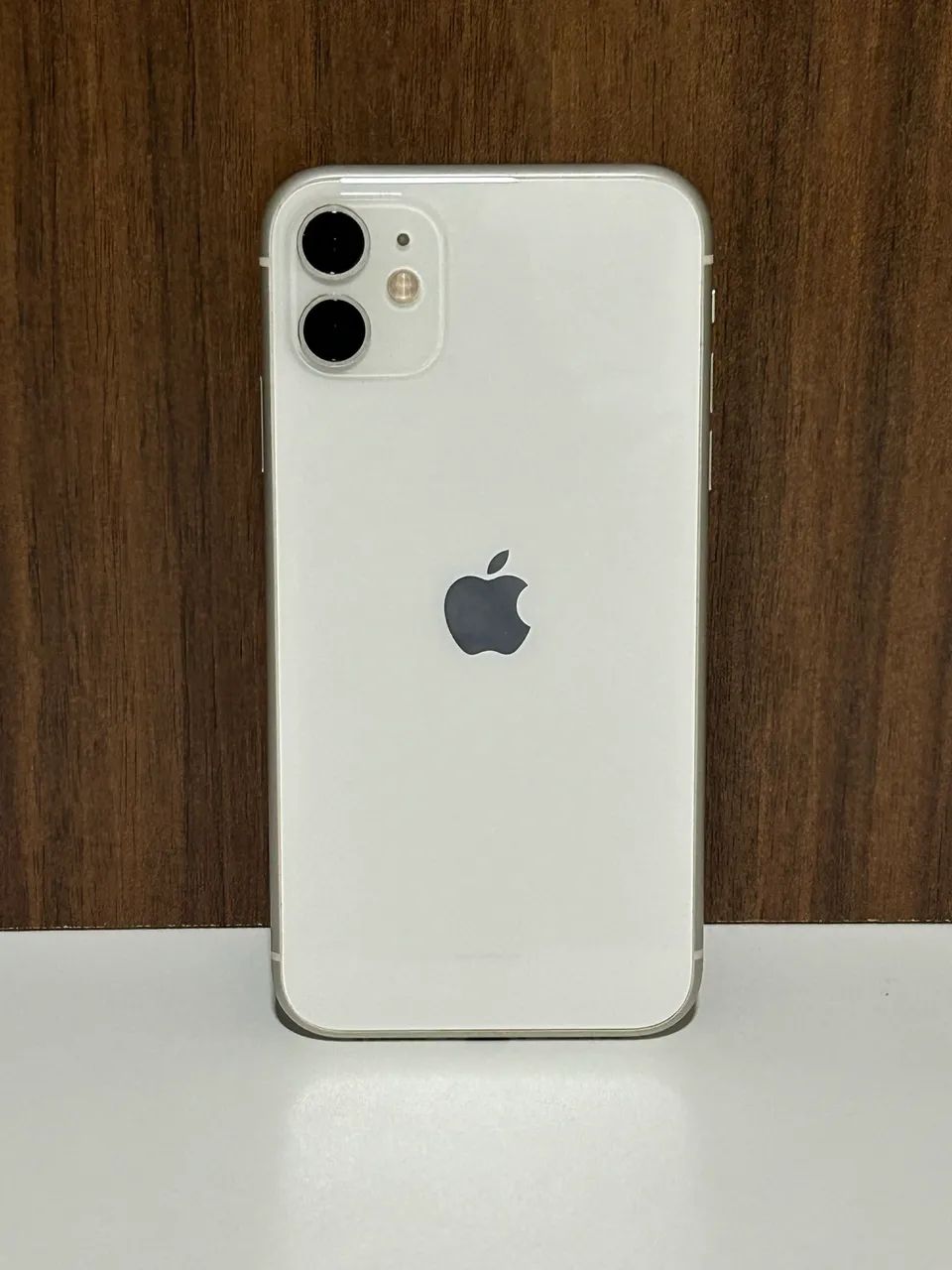 iPhone 11 128GB - Bateria 83% - Único Dono, Com Caixa 