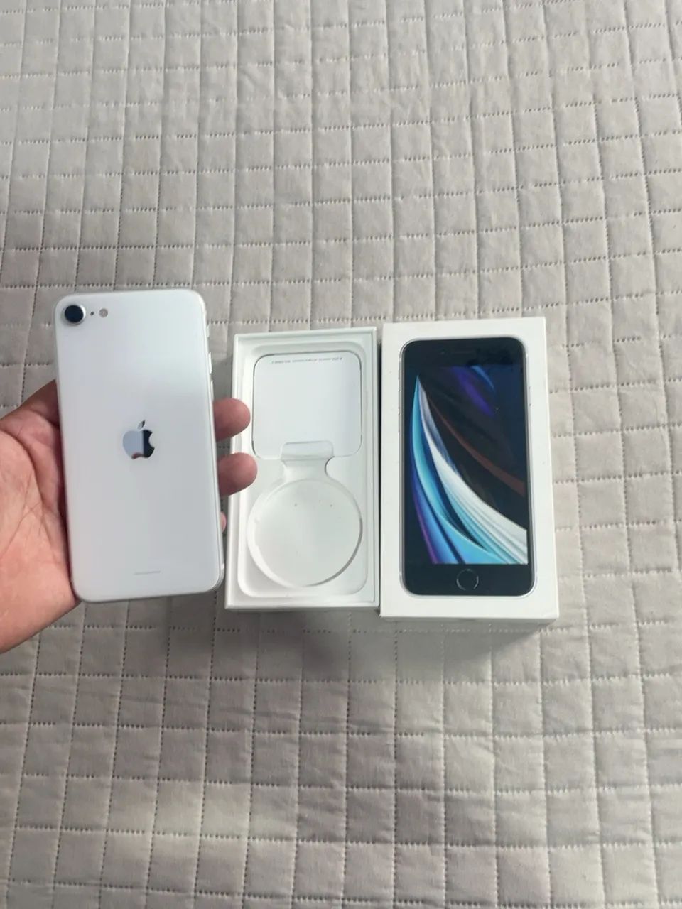 iPhone SE 2° gera ção  - Foto 2