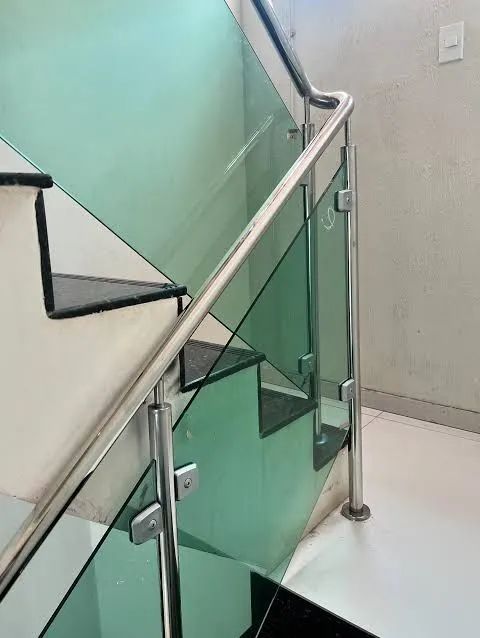 CORRIMÃO E GUARDA-CORPO EM INOX