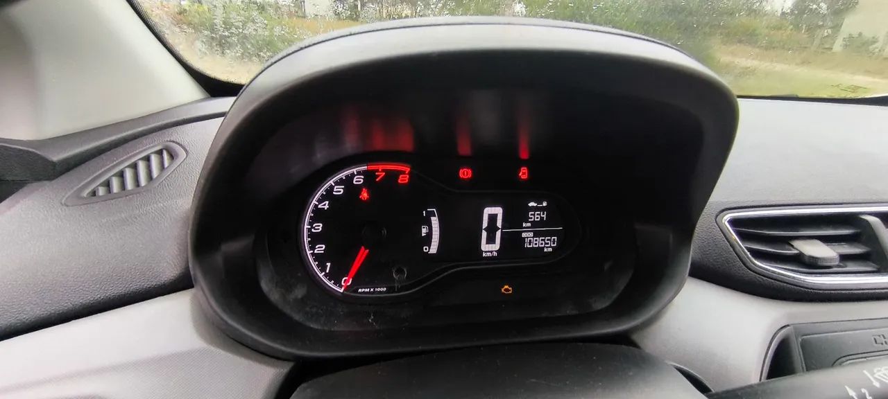 Chevrolet Onix Hatch LT 1.0 8V Flex Mec. 4P 2019 - Foto 3