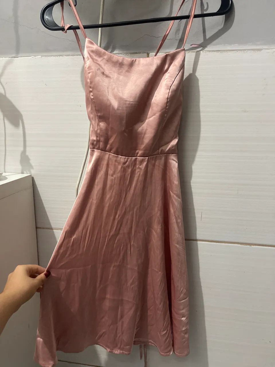 Vendo vestido de cetim