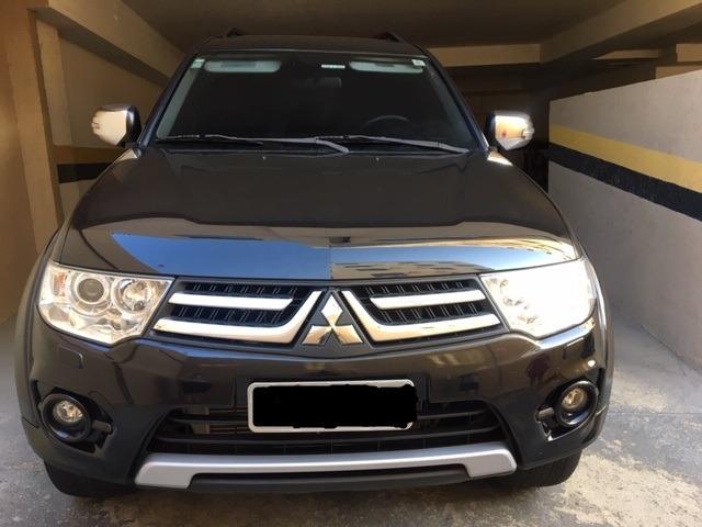 Pajero HPE diesel. Somente 30.000 km