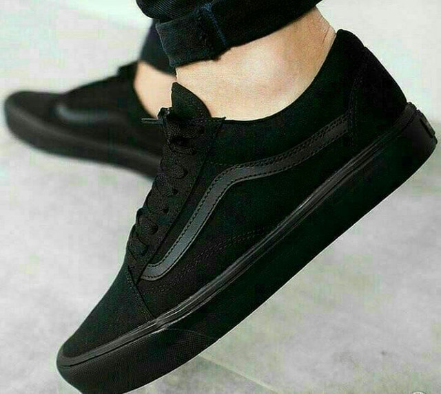 Vans Black