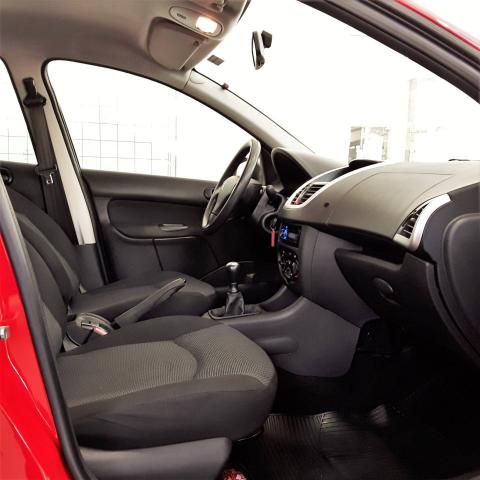 PEUGEOT 207 2013/2014 1.4 ACTIVE 8V FLEX 4P MANUAL - Foto 12