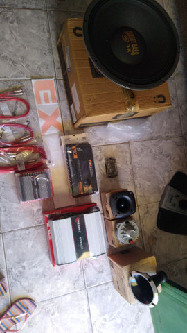 Som automotivo * Vendo somente o som completo