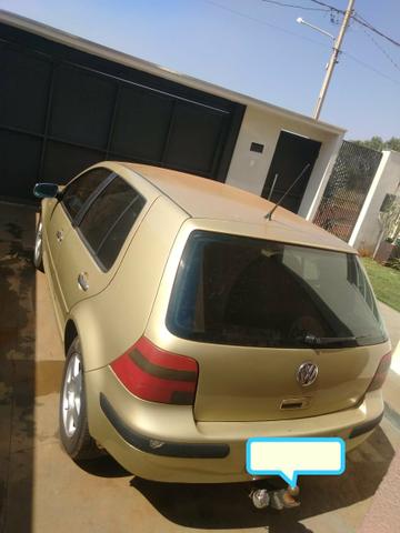 Golf 00/01 2.0 completo motor brasileiro banco de couro.
