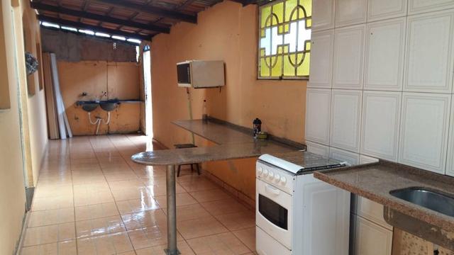 Alugo um barracão com 3 quartos - Foto 6