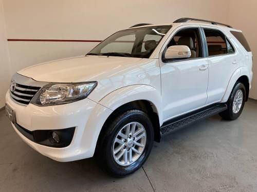 Toyota Hilux 2.7 Sr Cab. Dupla 4x2 Flex Aut - Foto 2