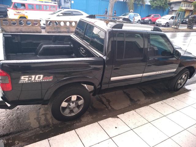 Vendo S10 executiva diesel 4x4 - Foto 4