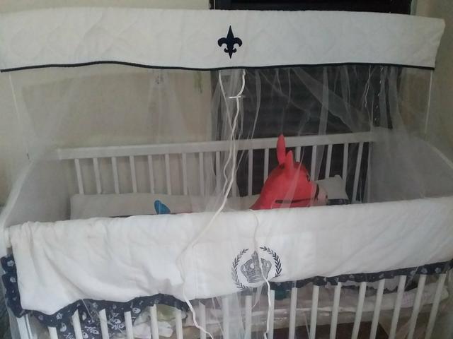 Vendo berço 100,00