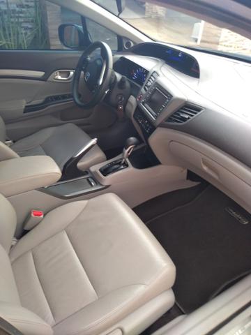 Honda Civic EXS 1.8 - Foto 8