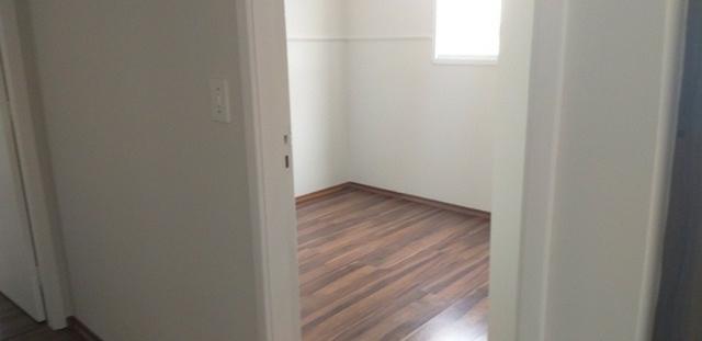 Lindo Apto 2 Dorm com Armários no Jd. Europa R$ 200 mil - Foto 13