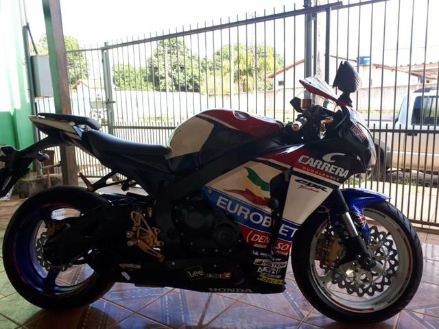 CBR 1000 Fireblade venda parcelada sem taxa de juros - Foto 2