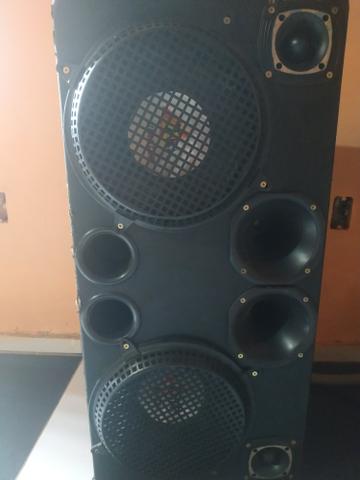 Som com pirâmide de 800w