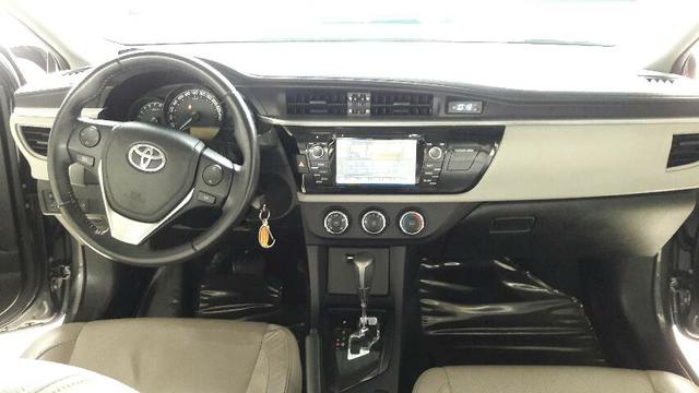 COROLLA GLI 1.6 FLEX AUT MOD 2016 - Foto 9