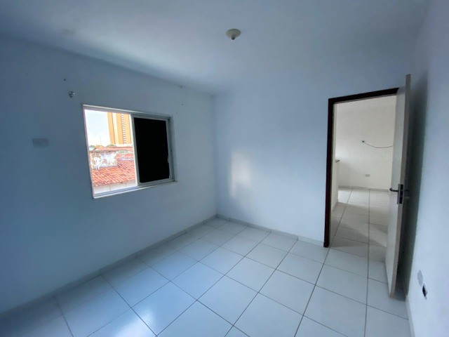 Aluga-se apartamento tipo Kitnet no Pitimbu - Foto 6
