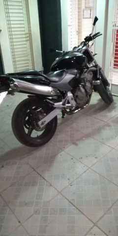 Hornet carburada