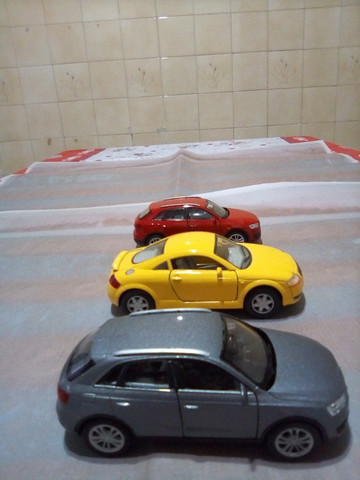 3 Carrinhos/Carro miniatura Audi - Foto 4