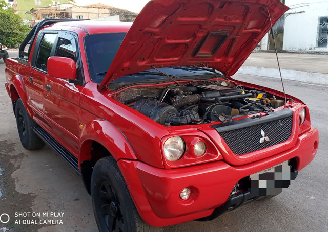 Vende se L200 Sport hpe diesel Automatica - Foto 2