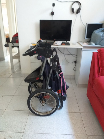 Carinho de bebe bem conversado e muito bom baratinho só 400 R$ - Foto 4