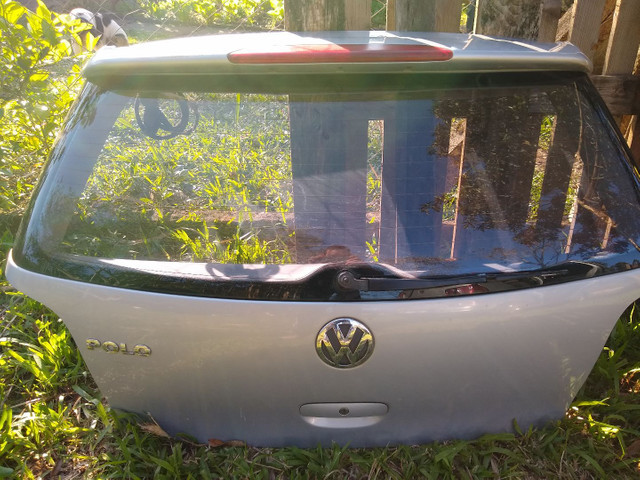 Portas e capo traseiro de polo hatch 2006 $ 700,00 TUDO - Foto 3