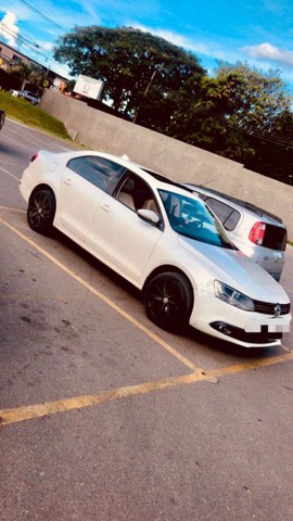JETTA 2012 SEDAN