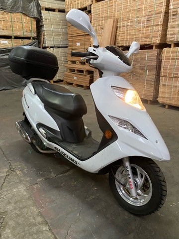 SUZUKI BURGMAN
