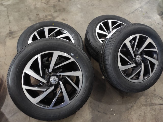 RODA VW GOL C/ PNEU ZERO À BASE DE TROCA - Foto 2