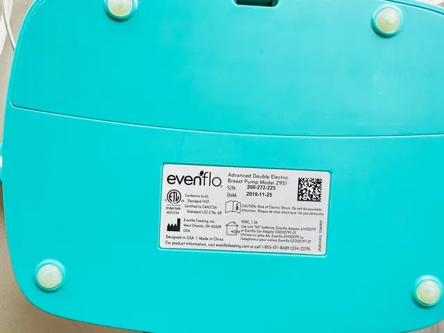 Bomba de tirar leite Evenflo - Foto 4