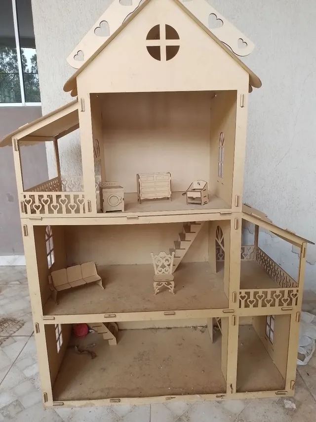 Casinha de barbie mdf  +15 anúncios na OLX Brasil