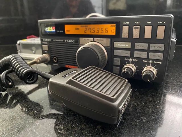 Yaesu FT-80C . Radio + Fonte  - Foto 3