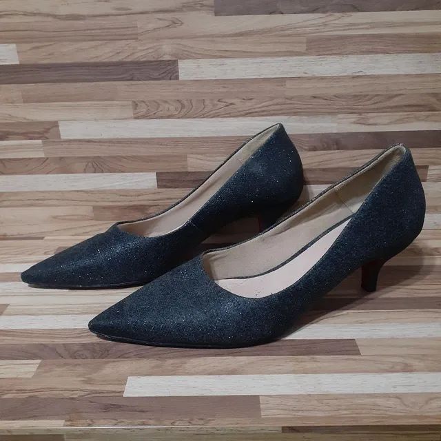 Sapatos Scarpin 41 Prata e Preto (Lote) - Foto 4