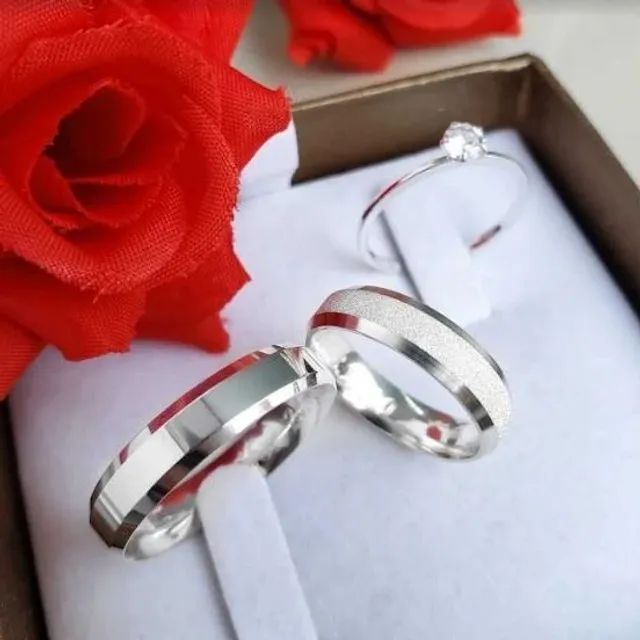 PAR DE ALIANÇAS NAMORO 