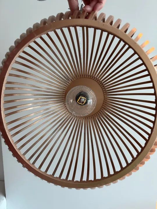 Lustre pendente de madeira moderno - Foto 3