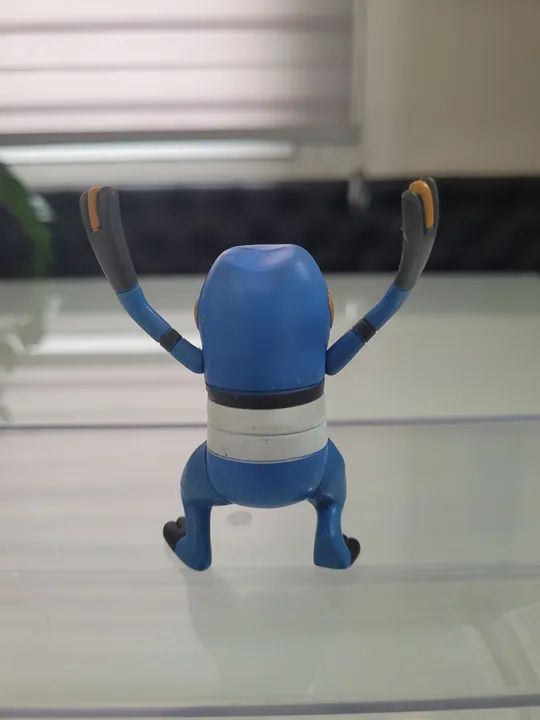 Boneco de Pokémon Croagunk - Foto 3