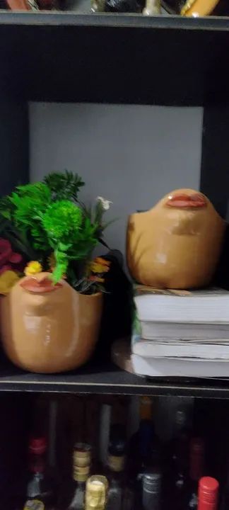 Vaso decoração ceramica com detalhe boca