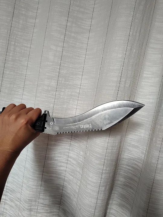 Facas de coleção - kukri k25 espanhola e Karambit by boker alemã  - Foto 5