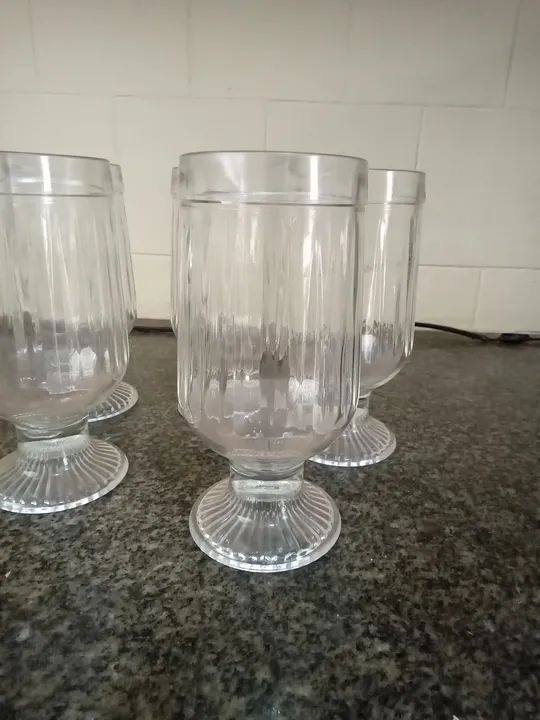Jogo de 5 Copos de Vidro Transparente - Foto 5