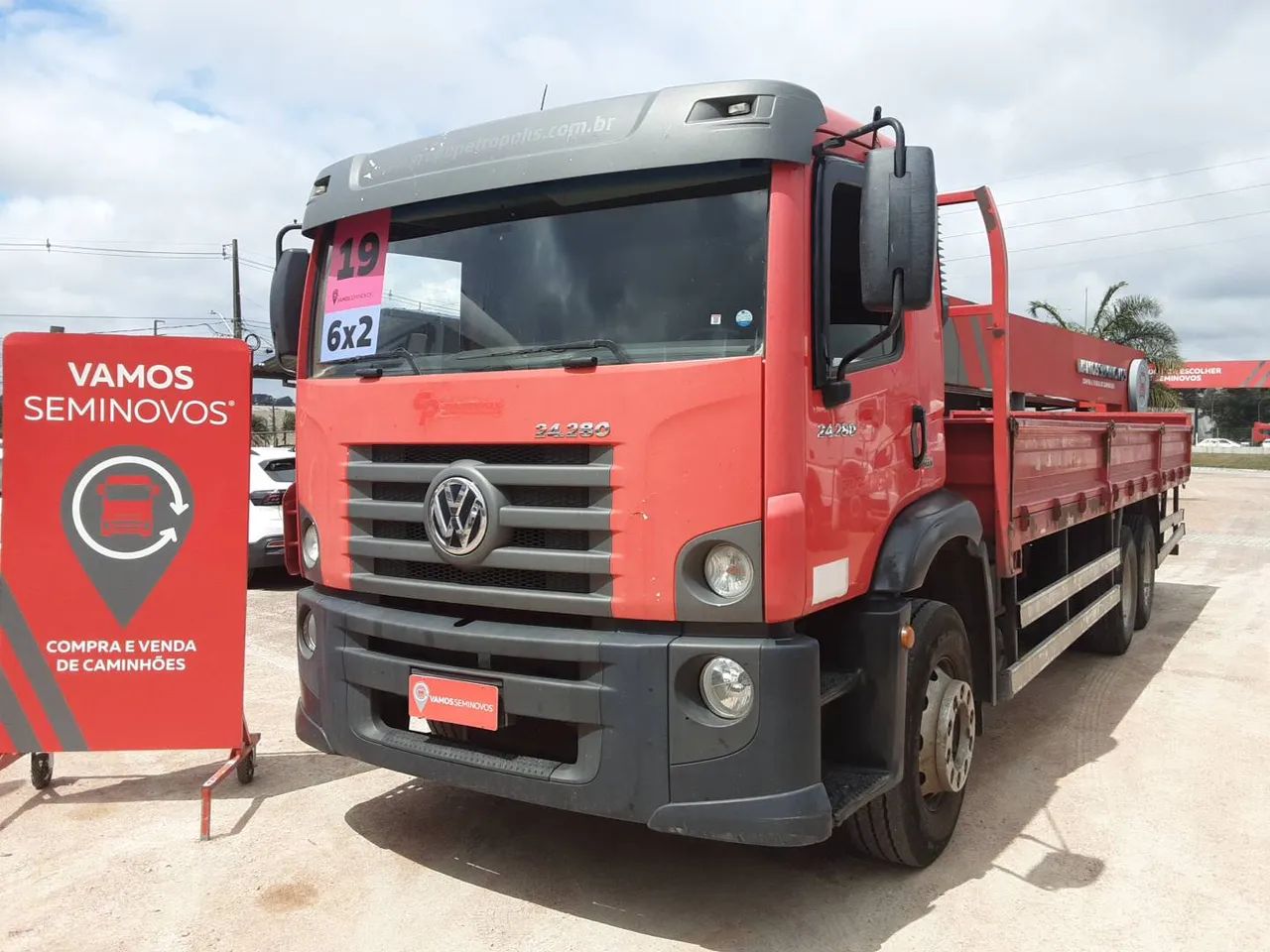 Volkswagen 24.280 E Constellation 6x2 2p (diesel)(E5) 2018/2019 Vamos Seminovos  CURITIBA - Foto 3