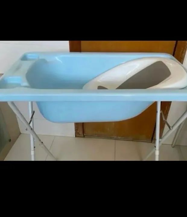 Banheira para Bebê com Suporte e Assento