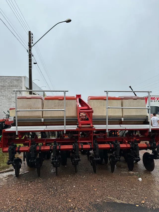 Plantadeira 8 linhas Jumil pantográfica 2880 - Foto 2