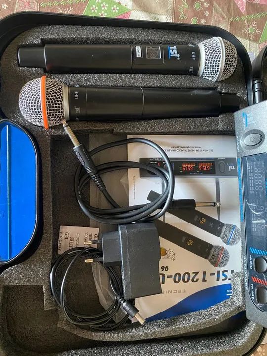 2 Microfone na caixa usado 3 vezes R$ 1200,00 - Foto 2