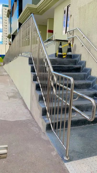 Vários modelos_Corrimão inox sob medidas_  - Foto 4
