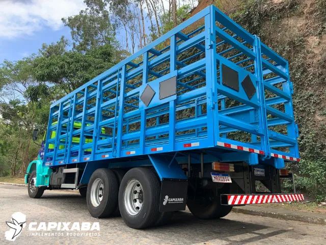 Carroceria truck gaiola transporte de gás botijão P13 - Foto 3