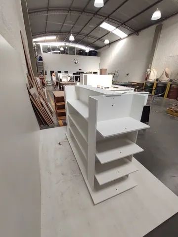 bancada central de loja modelo gondola especial branca - Foto 2