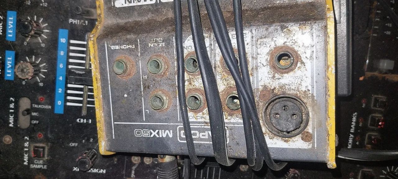 Mesa de Som Mix50 PC - no estado  - Foto 3