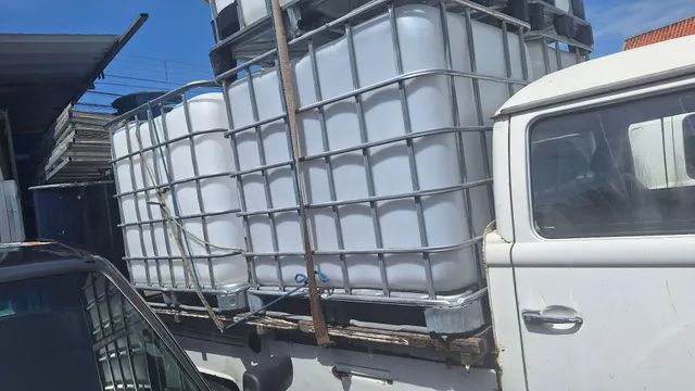 IBC GRADEADO SEMI NOVOS  1000L. 24 DISPONÍVEIS