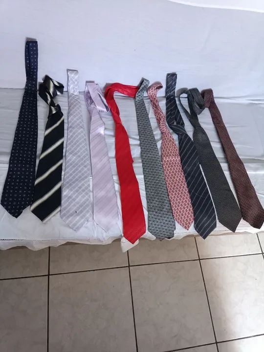 Gravatas Masculinas Diversas